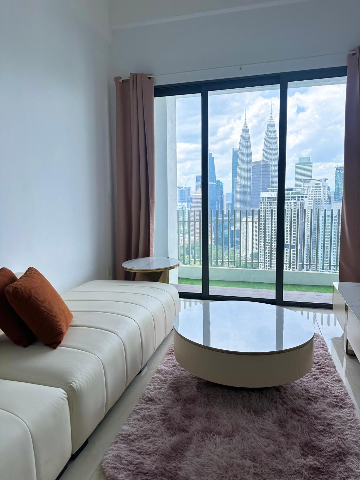 Klcc The Luxe & Infinity Pool * Kuala Lumpur